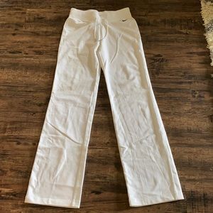 Women’s Nike white pants
